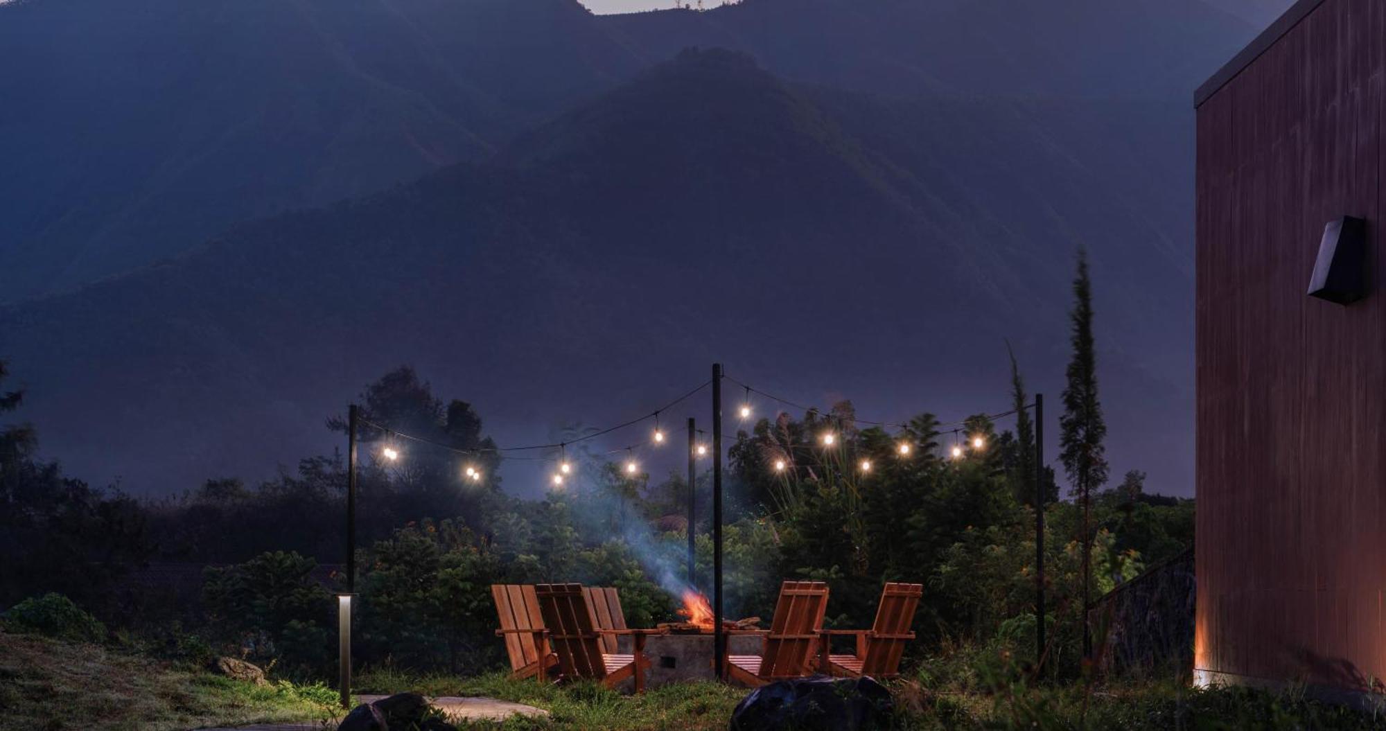 Bobocabin Gunung Rinjani, Lombok 셈바룬 라왕 외부 사진